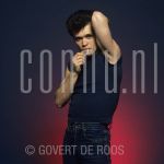 15-05-1978 John Cougar Mellencamp at studio in Amterdam.

[keywords]Posed, Half Length, Eyecontact, Smoking[/keywords]